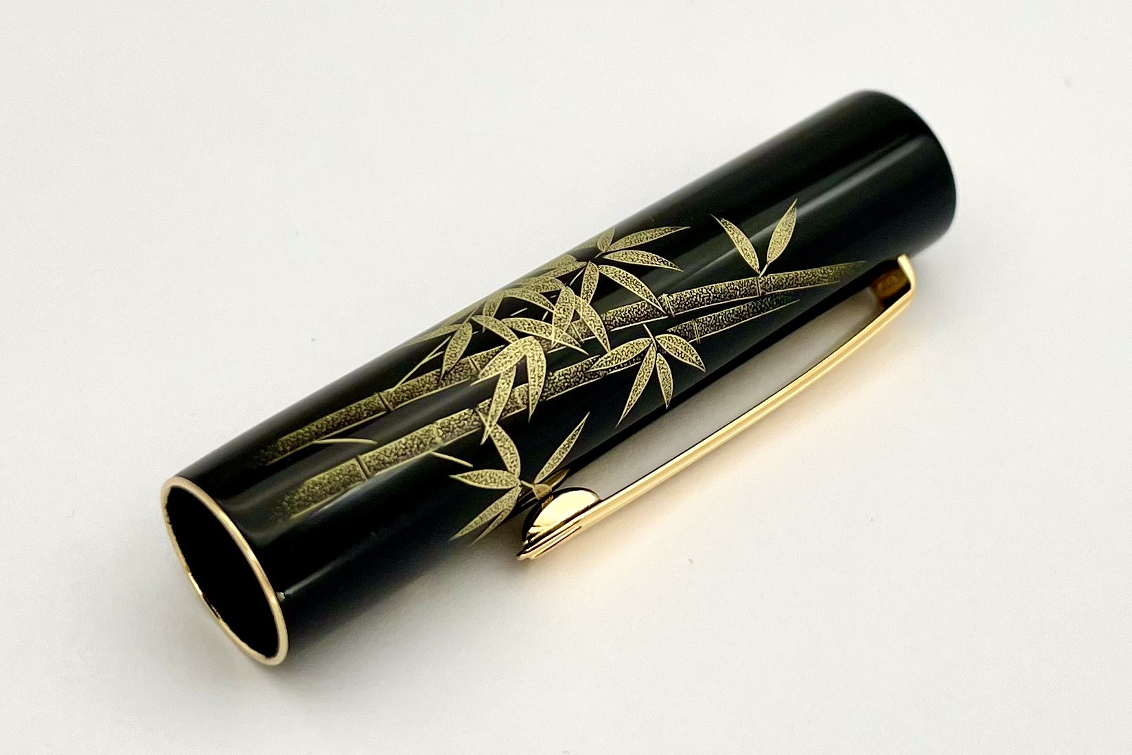 NamikiYukariChinkinBambooandSparrowFP_L